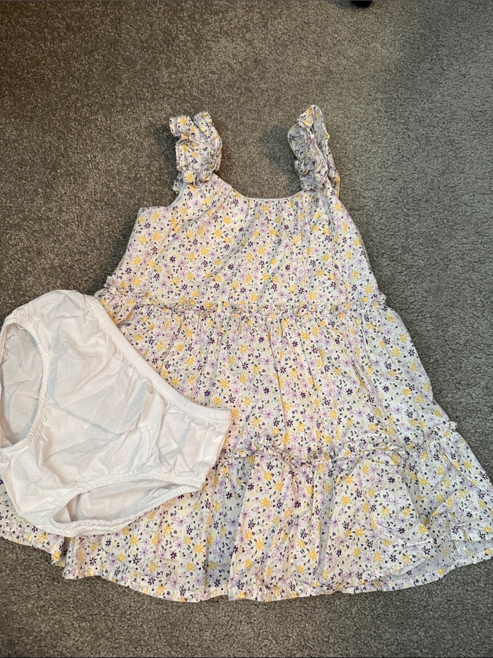 Janie and Jack White Floral Ruffle-Strap Sundress
